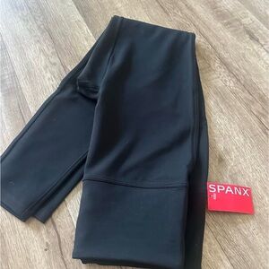 SPANX Classic Black Casual Leggings